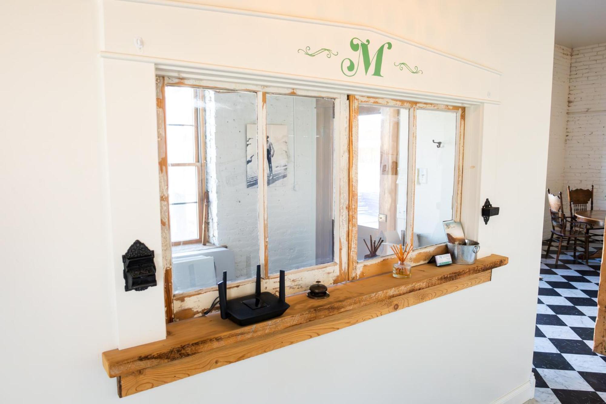 Hotel Lander Millhouse Extérieur photo