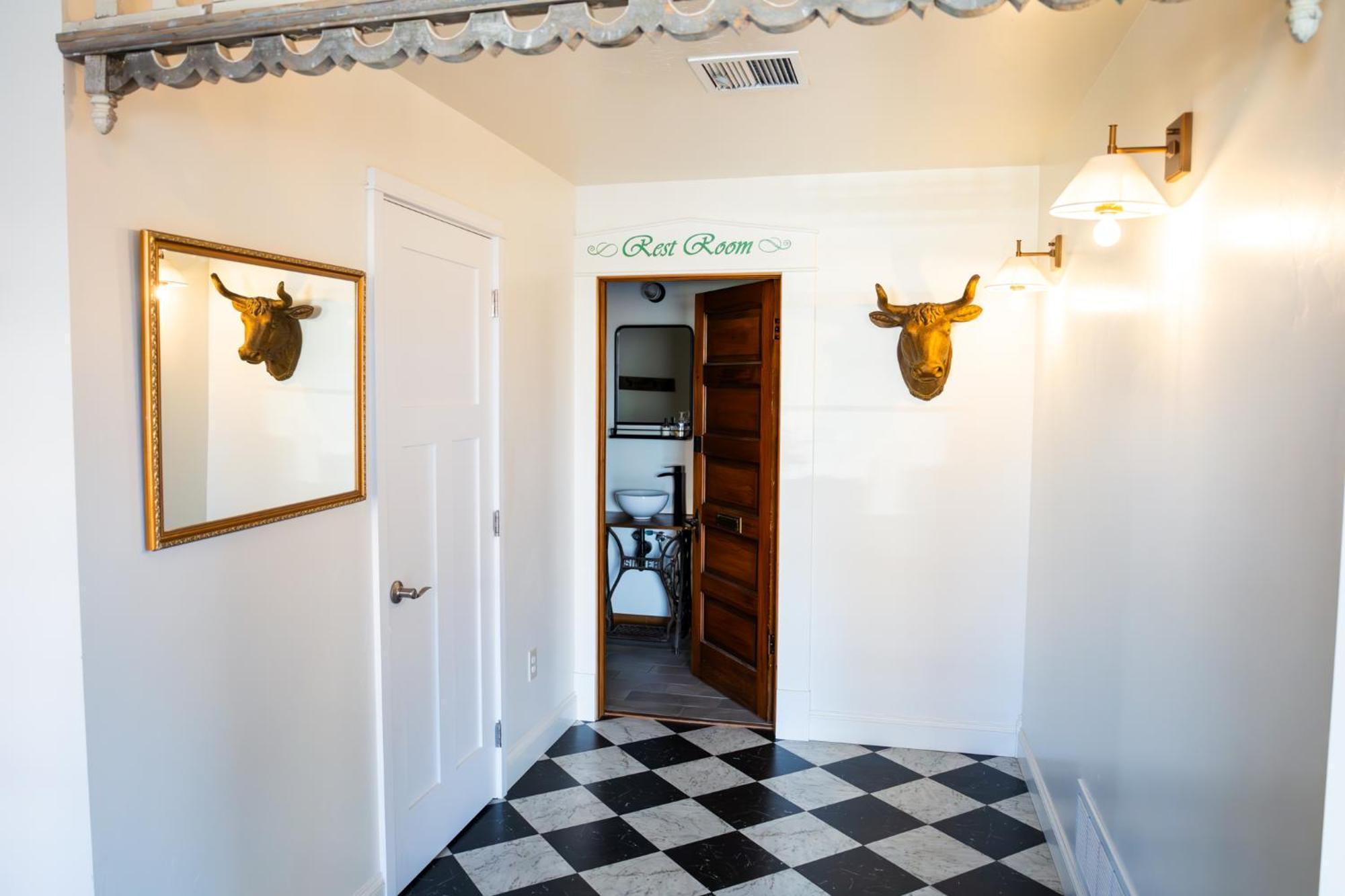Hotel Lander Millhouse Extérieur photo