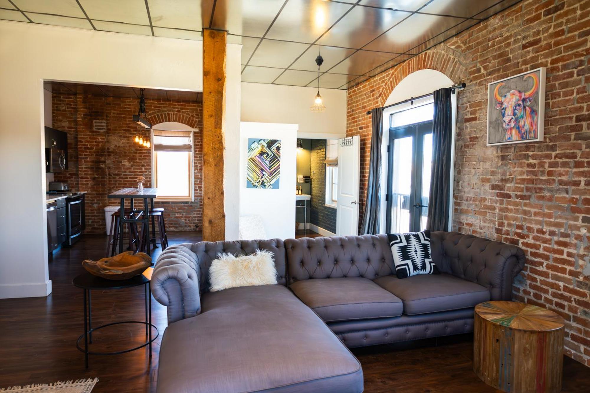 Hotel Lander Millhouse Extérieur photo